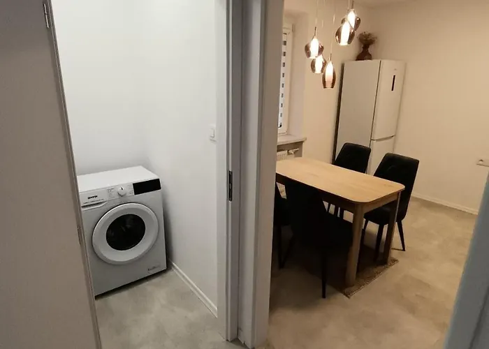 Specious In Downtown Martin